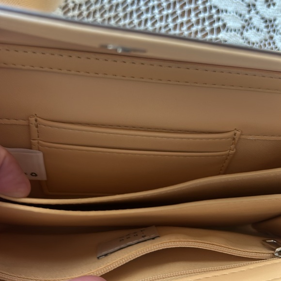 A New Day crossbody soft yellow phone purse - Picture 3 of 4